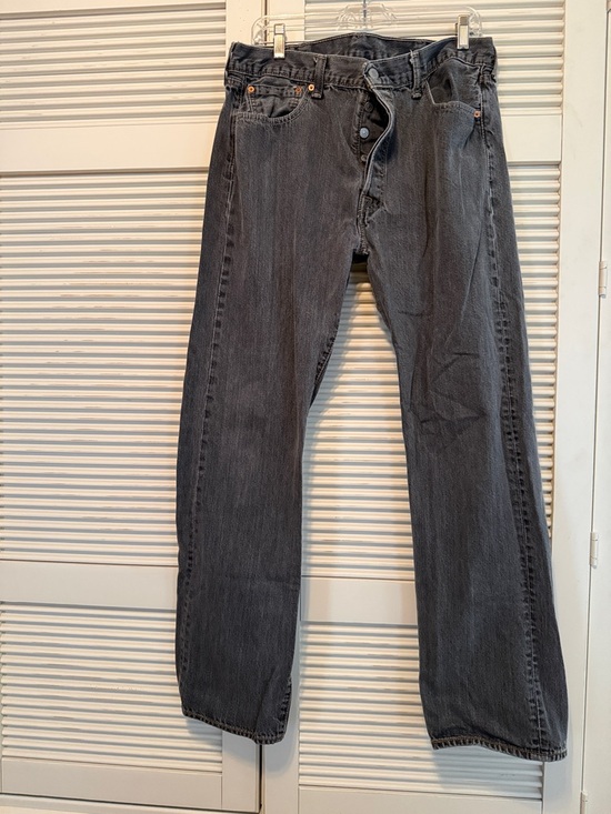 Levi's Other - LEVI’S Men's 501 Straight Leg Button-Fly Jeans 38x34